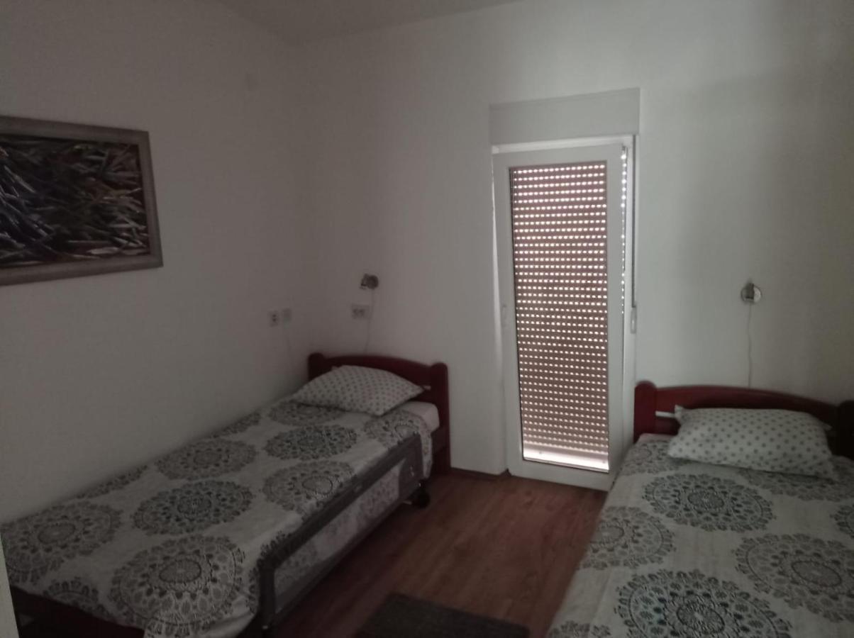 Ap Jurisic Apartman Bibinje Kültér fotó